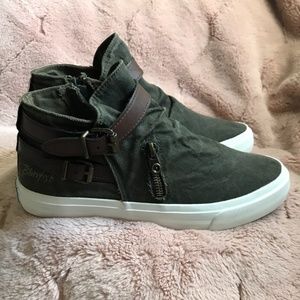 Mid-tip sneaker by Blowfish, Canvas sneaker